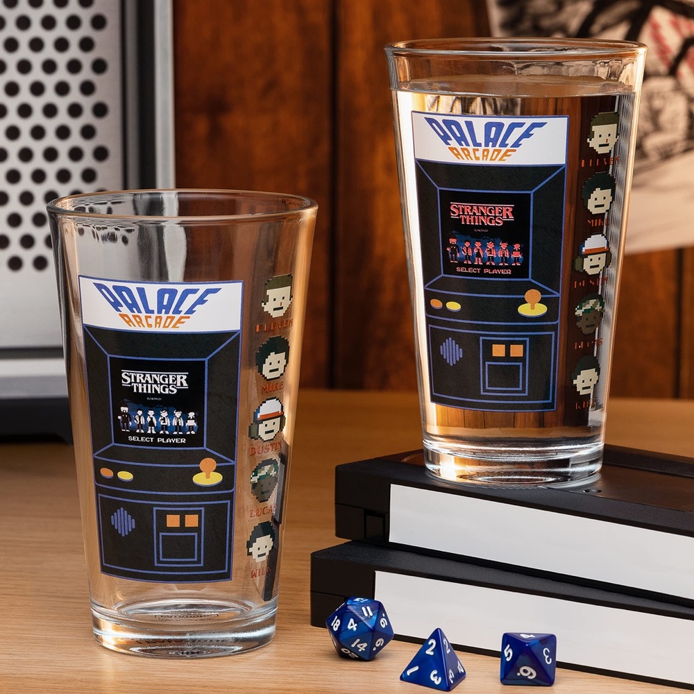 Stranger Things Palace Arcade Machine Colour Change Drinking Glas